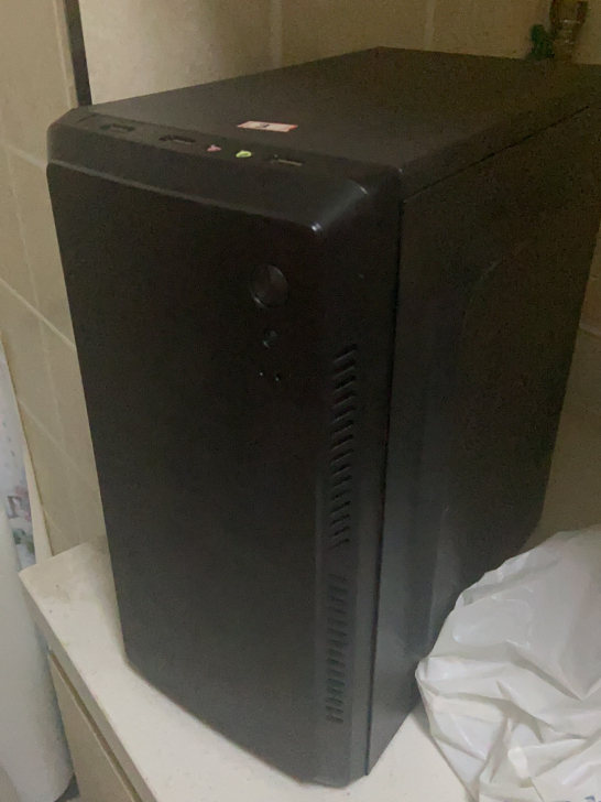 电脑机箱