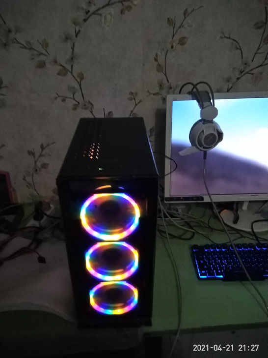 出个机箱加400瓦电源，西安自提