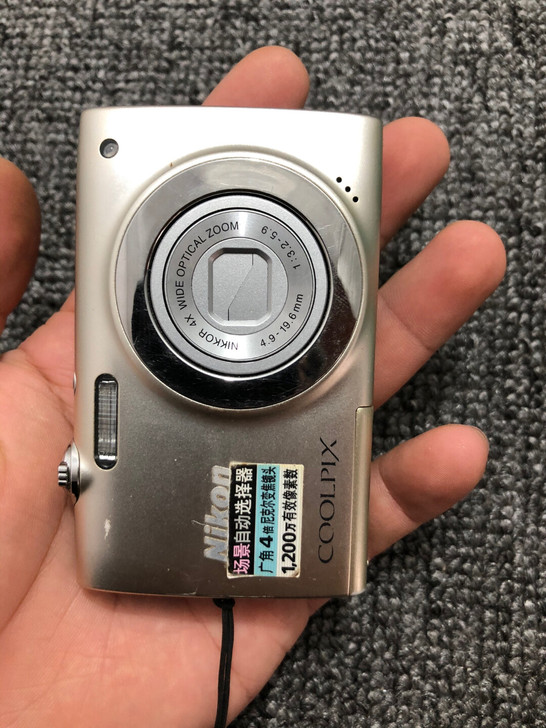 尼康S2500 数码相机         ...