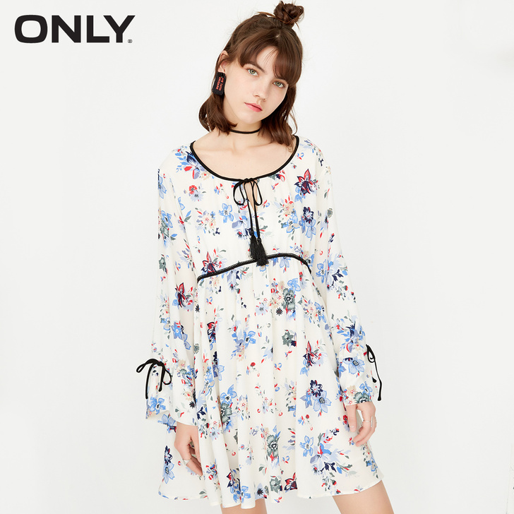 很好看的衣服，就穿了一次，没什么机会穿，所...