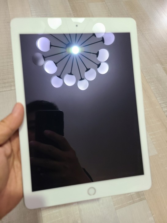 自用苹果iPad 5代平板电脑128G