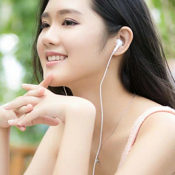 OPPO原装耳机,音乐听歌,抖音杠杠的