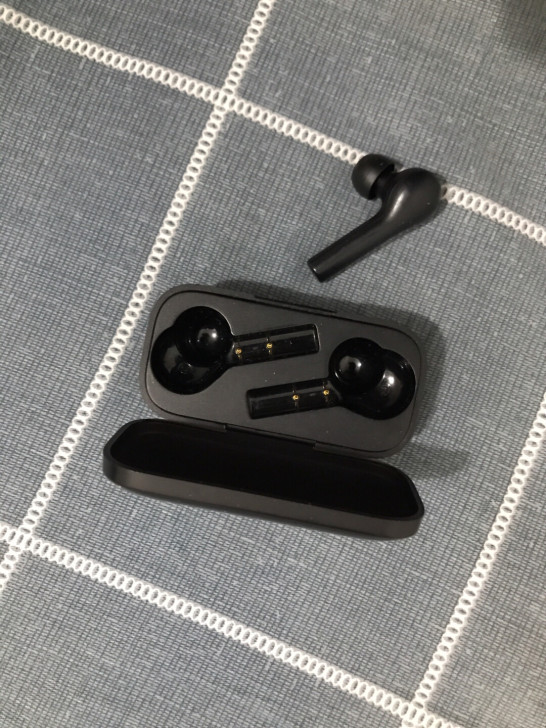 QCY T5pro 出左耳+充电仓