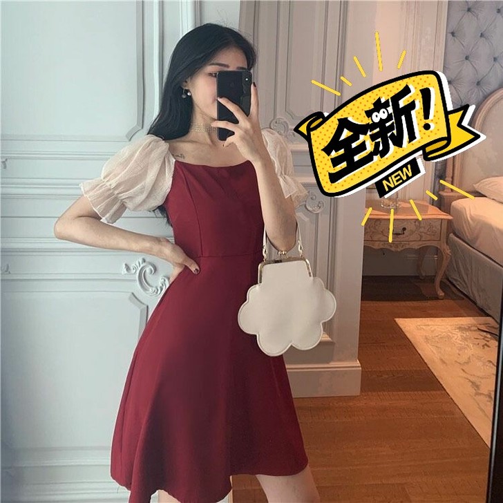 新款春夏季法式露肩一字领性感连衣裙女收腰修...