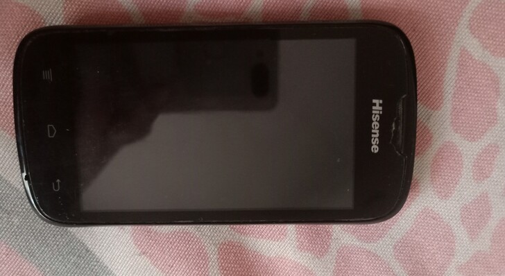 海信-三星两个二手手机当配件买，开不了机，...