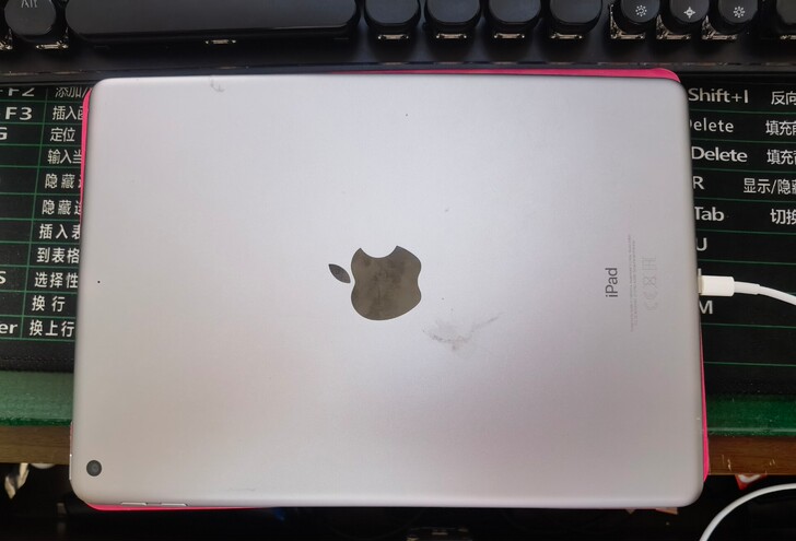ipad 2018款，6代9.7寸，个人自...