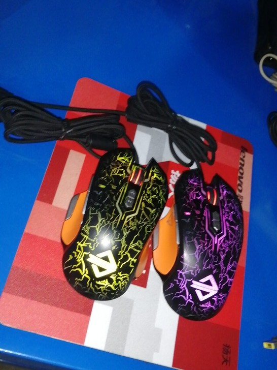 GT鼠标 吃鸡游戏鼠标幻彩版