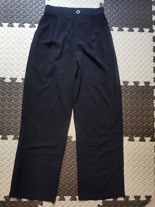 尺码是M的，带松紧腰，超薄款