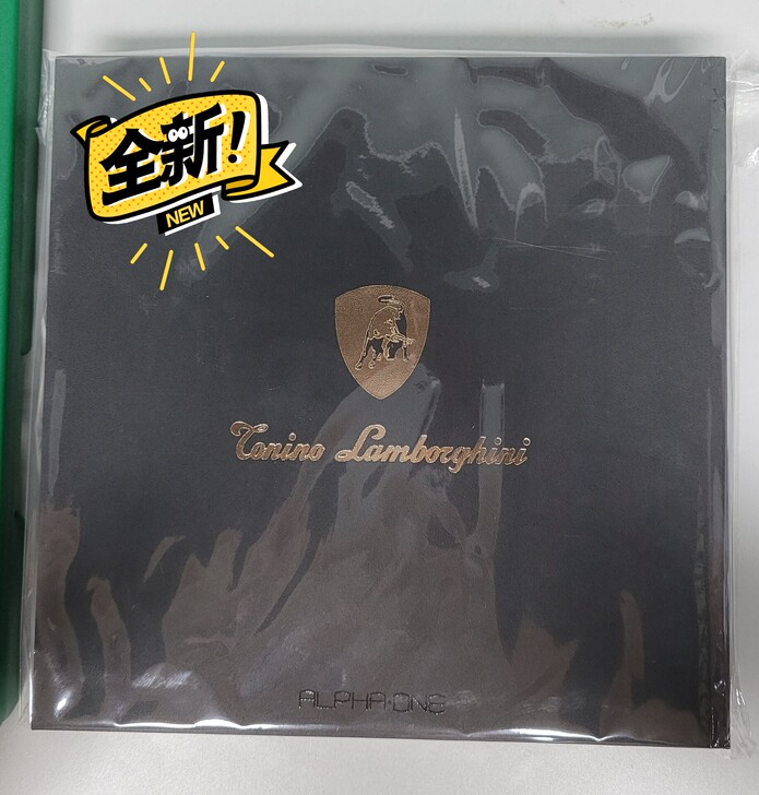 2018年收藏的中兴保时捷款手机，全新未拆...