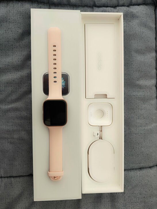 OPPO Watch，不用连手机蓝牙也能单...