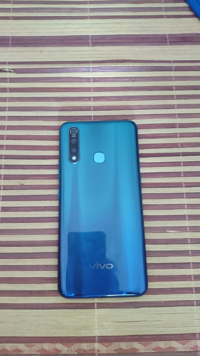 手机型号vivoz5x，