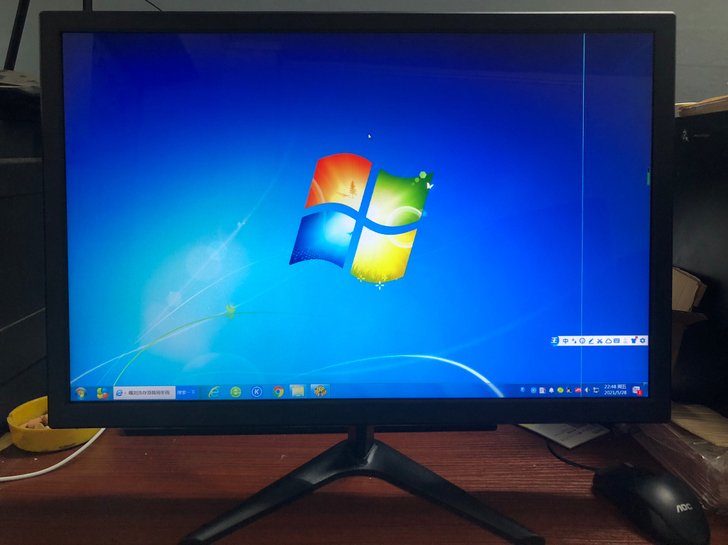 全新电脑显示器，一线屏幕，不影响使用，有1...