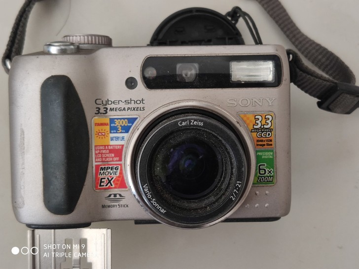 索尼/SONY DSC- S75 数码相机...