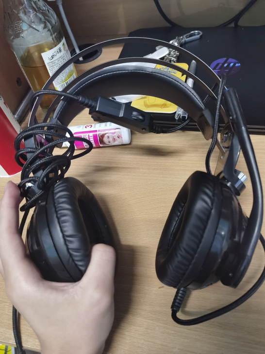 惠普头戴有线耳机,因为电脑室惠普的,本来想...