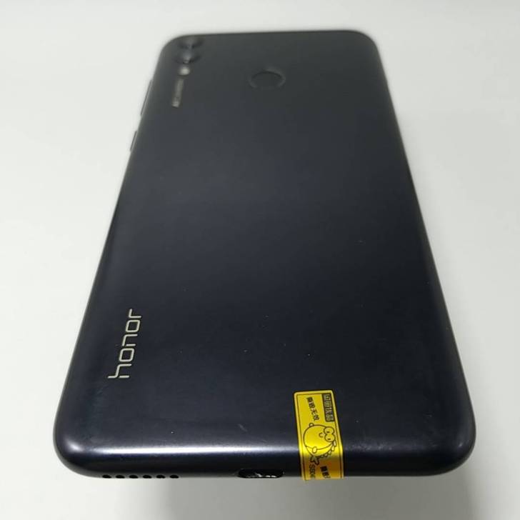 HONOR 荣耀 畅玩8C 4G+128G...