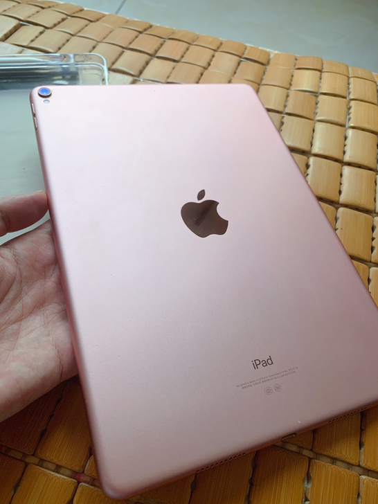 iPad Pro10.5，国行，64G，2...