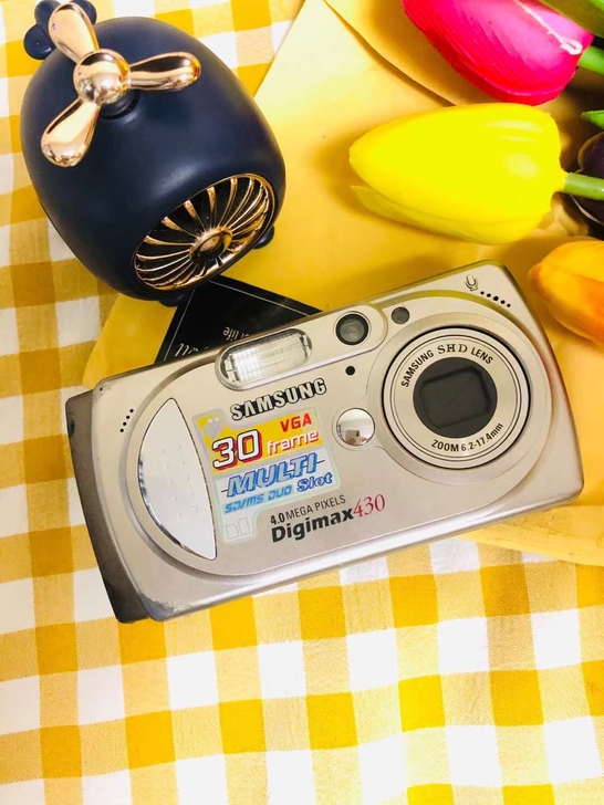 三星最独特的一台CCD～三星DigIMaX...