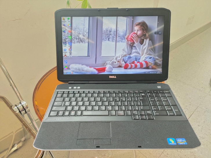 个人戴尔笔记本电脑 i7处理器 8g 运...