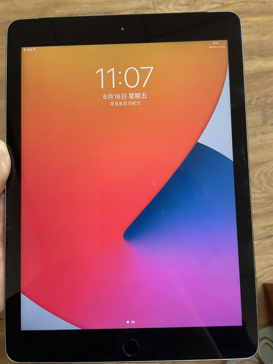 苹果iPad6美版（ios14.4.2）是...