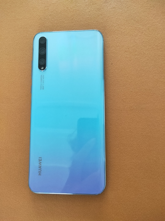 华为畅享10S 8+128G 成色95新