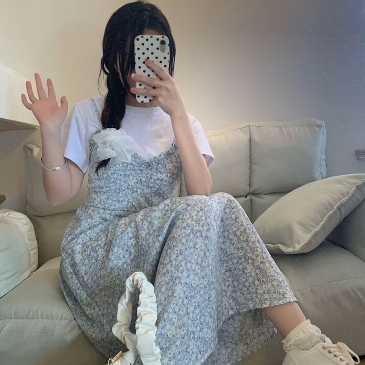 夏季新款木耳边碎花吊带裙收腰显瘦小个子连衣...