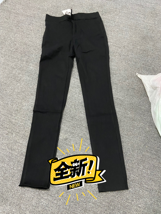 韩版修身弹力裤 全新有吊牌