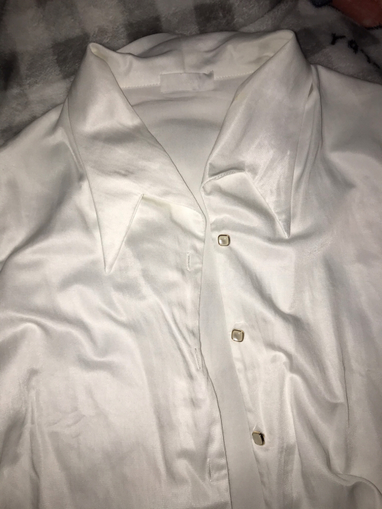 白衬衣均码，19.9包邮啦！相当于只出邮费！