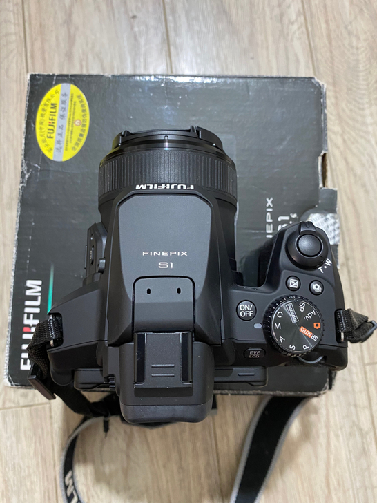 富士S1长焦机。50倍光学变焦。24-12...