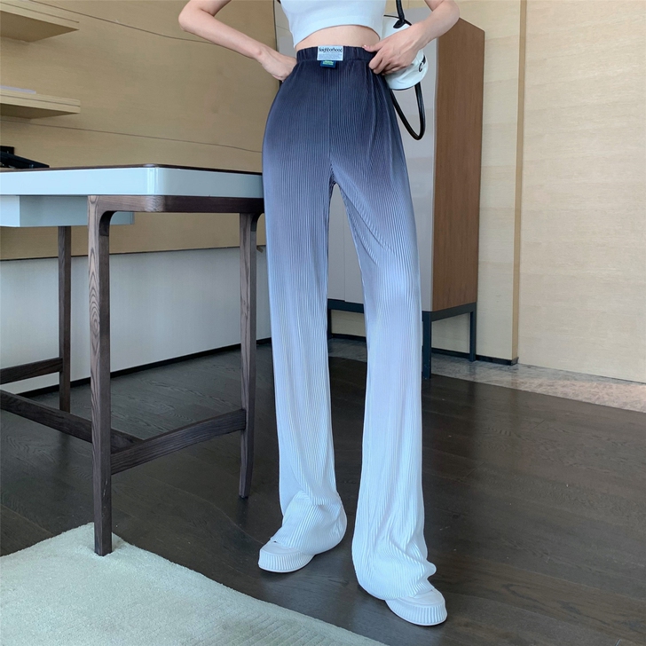 渐变冰丝拖地裤。40元包邮。