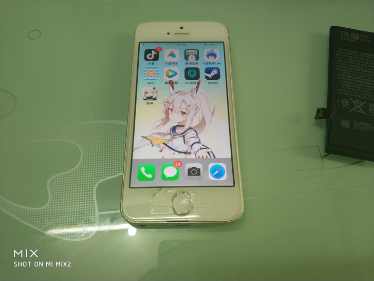 苹果se 美版黑解64G