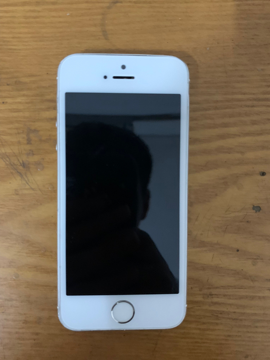 苹果5s换过屏幕，音量键不能用，前后摄像头...