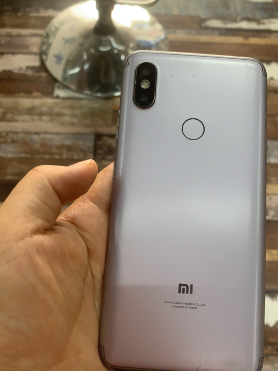 红米s2，4+64。   便宜出了，用不到...