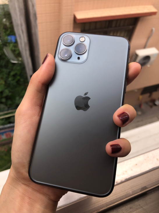 本人自用 iphone 11Pro（深空灰...