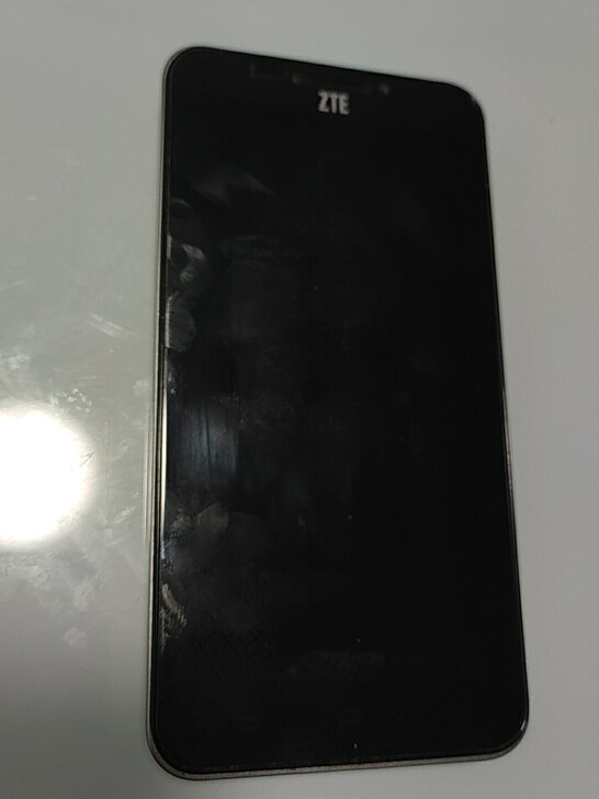 中兴天机s291 无拆无修正常使用 没刷过...