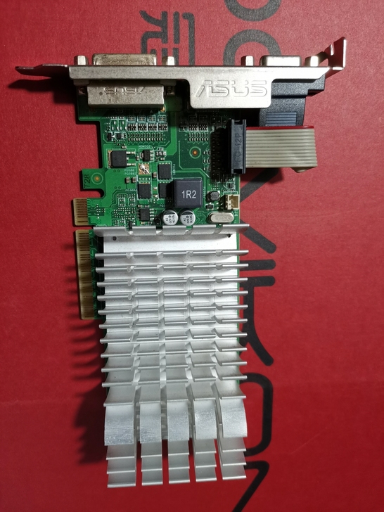 华硕gt720 2g显卡 公司电脑一手拆...