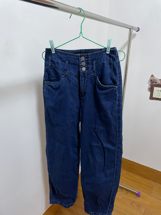ONLY春秋款牛仔裤,蓝色S码。