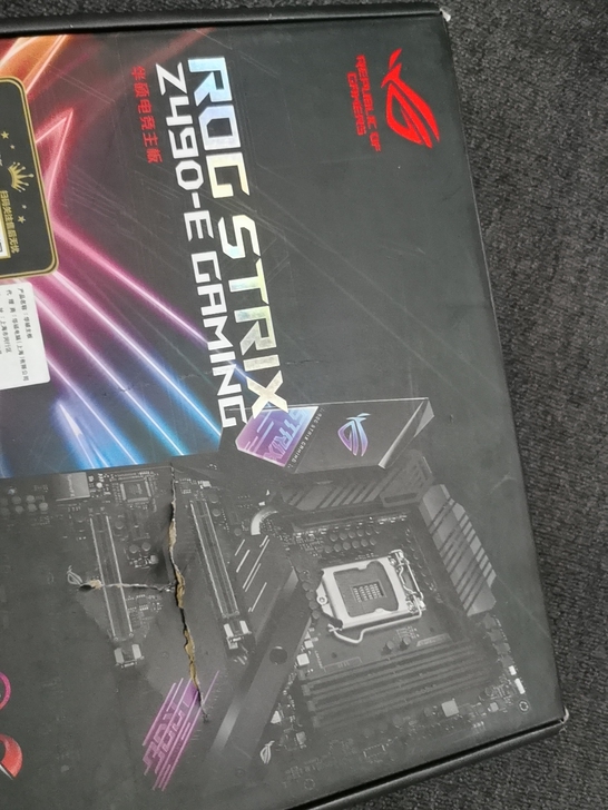 华硕ROG STRIX Z490-E GA...