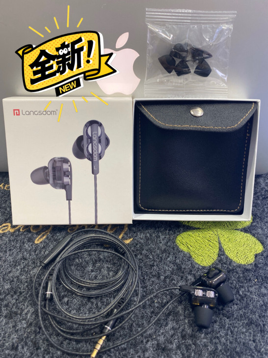 全新未拆封兰士顿D4耳机