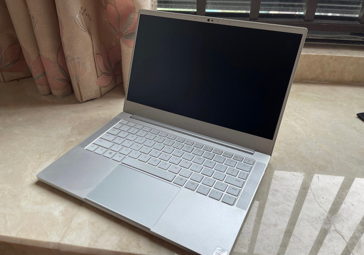 雷蛇(Razer)灵刃潜行版 水银 13....