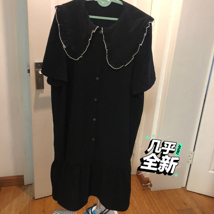 只穿过一次，或者只下水洗过。20一件，上架...