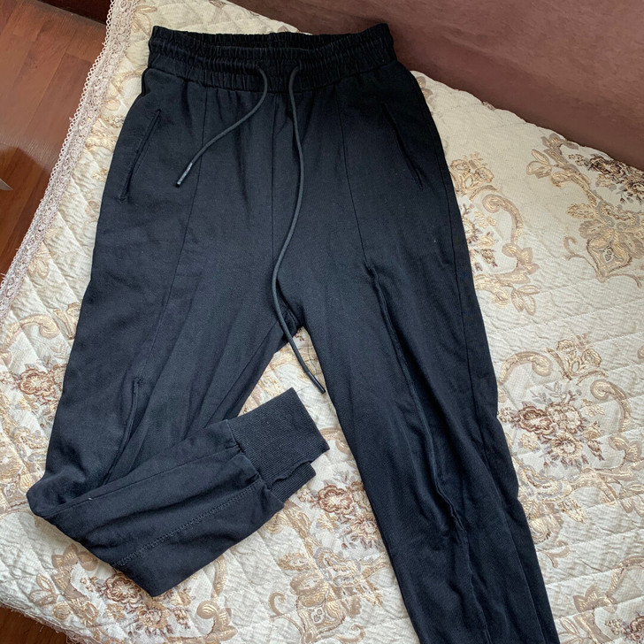 断舍离 巨显瘦！！宽松休闲不规则裤脚黑色长裤