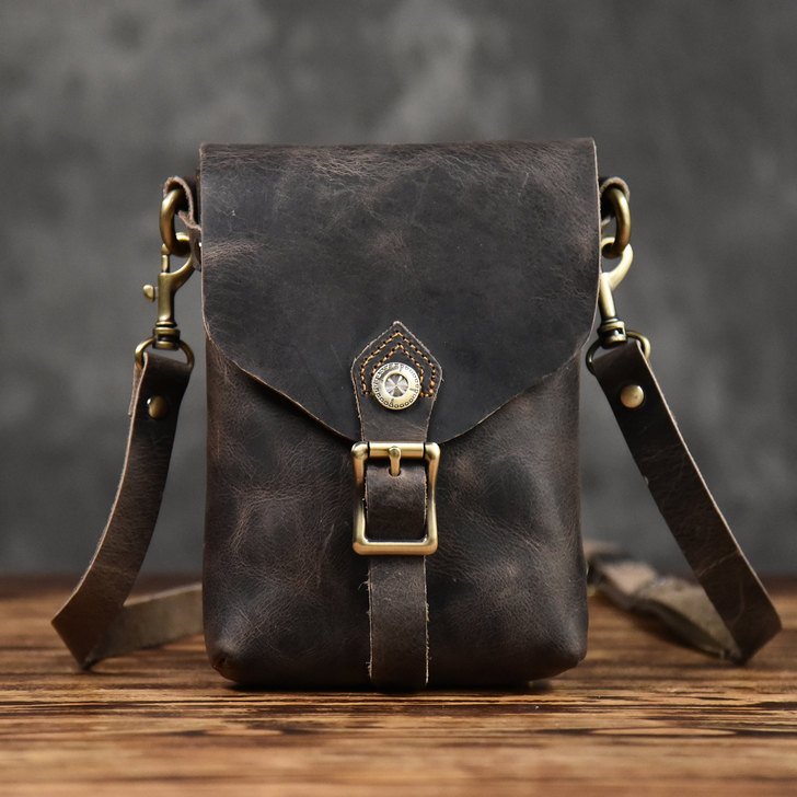 男士斜挎包头层牛皮迷你耐用小单肩包复古疯马...