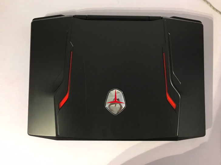 品牌雷神游戏笔记本电脑