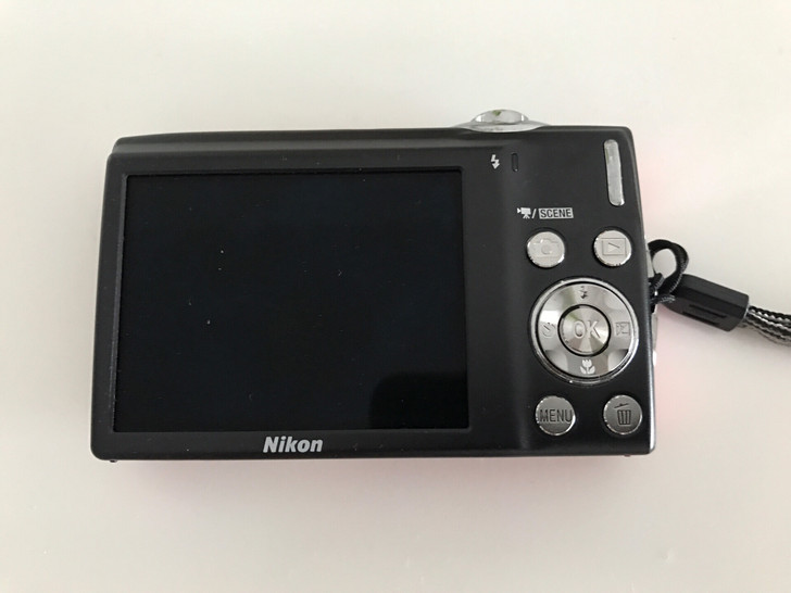 尼康相机 COOLPIX S3000 九九新