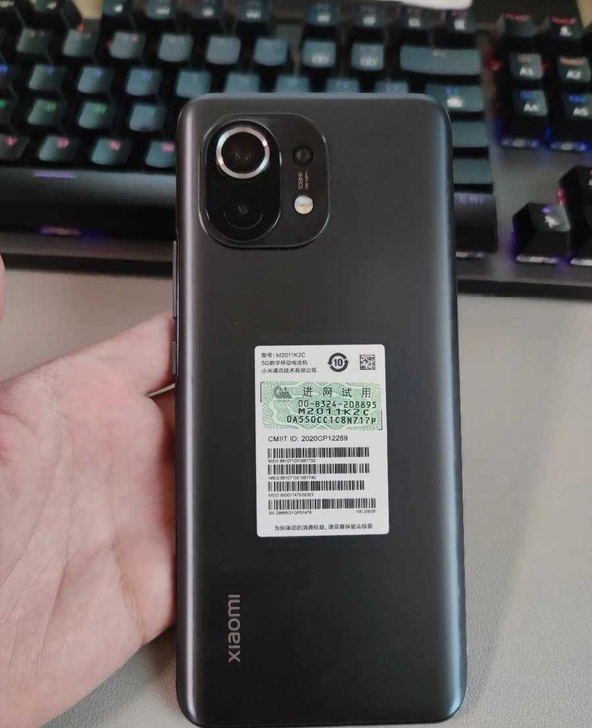 小米11 黑色12+256