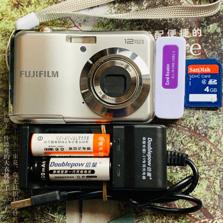 稀少 富士AV130 CCD 复古 卡片机...