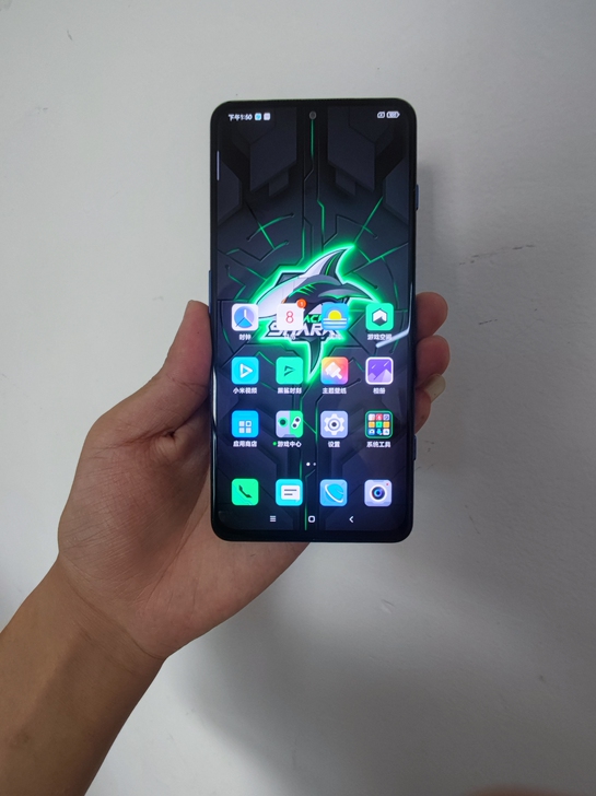 黑鲨4   8GB+128GB