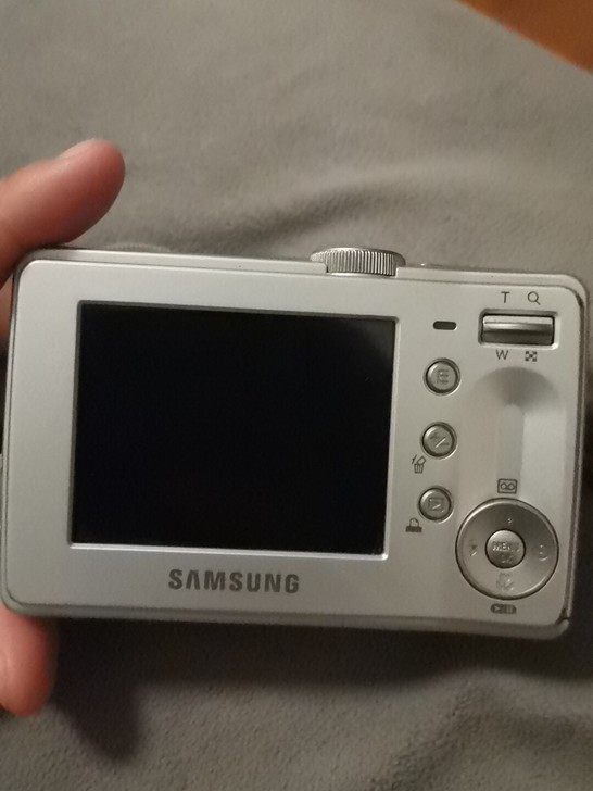 帮出一台三星s750