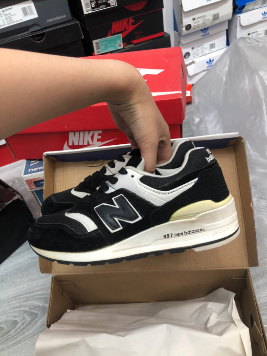 36码。全新新百伦997