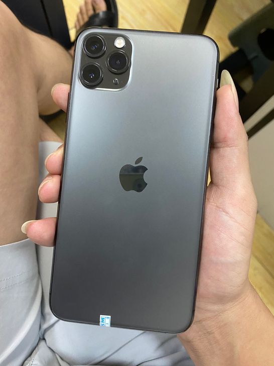 国行苹果11 pro max,
